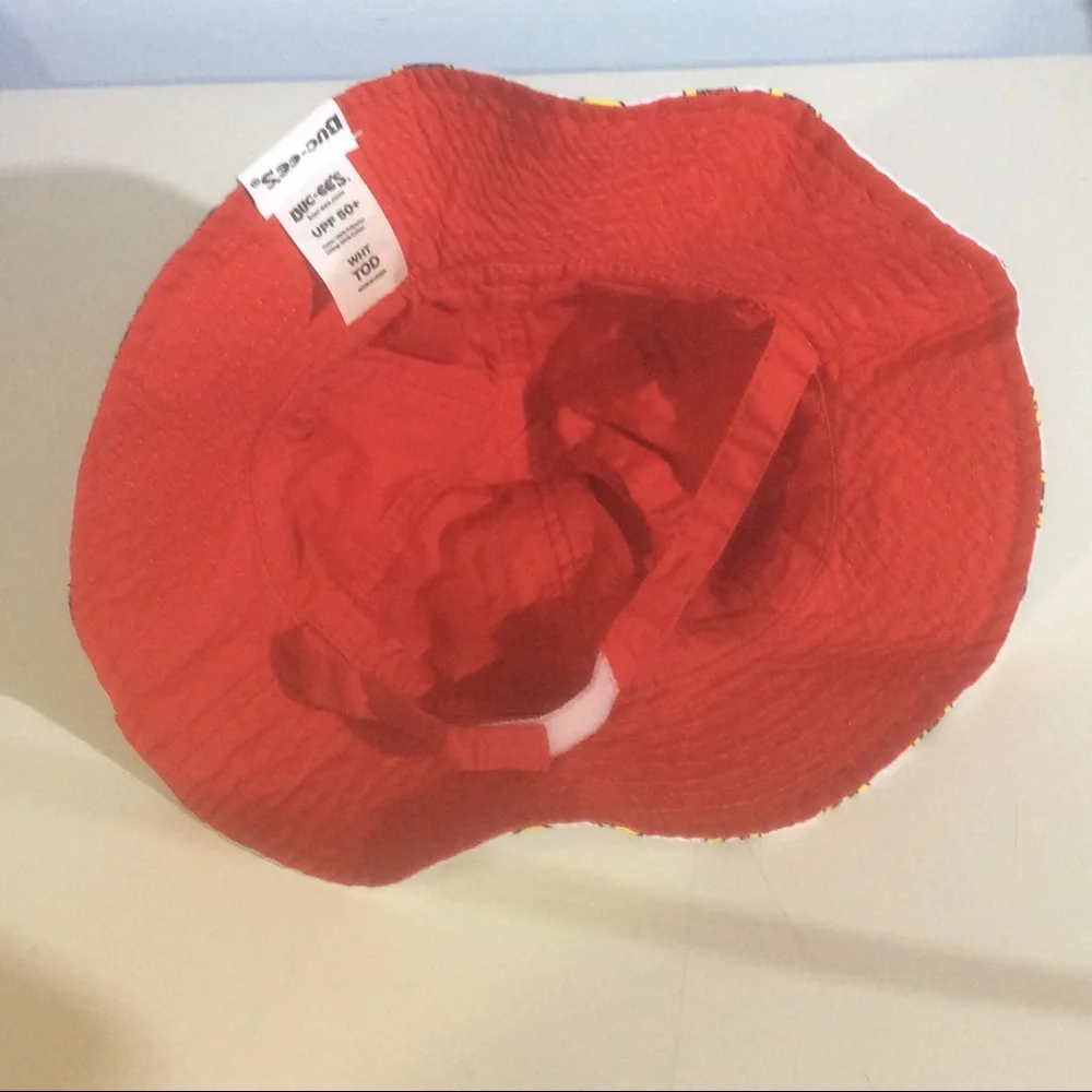 Buc-ee's Sz Toddler Bucket Hat Buccees Beaver Logo Red Kids Summer w/ Chin Strap